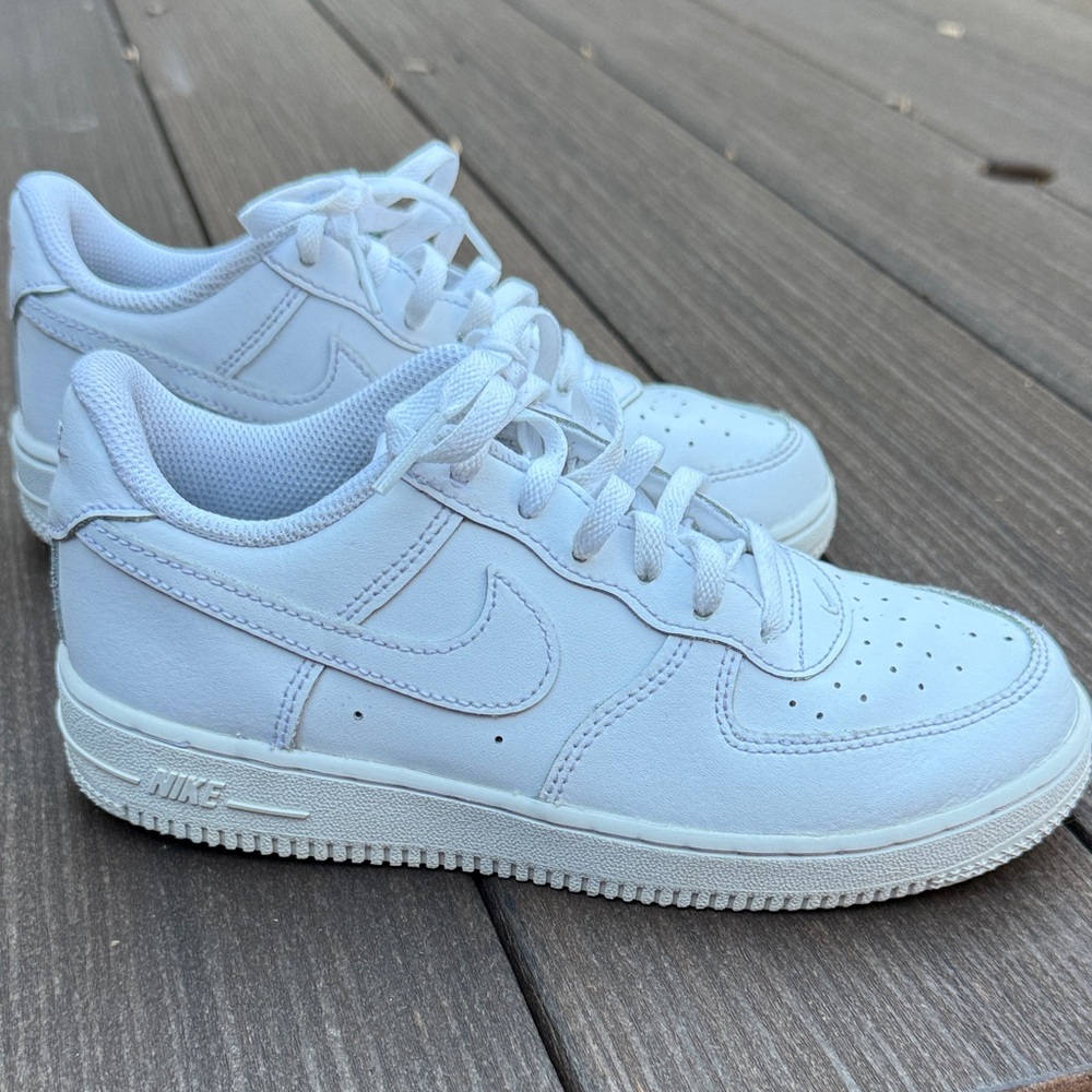 3 Y Youth Nike Air Force One Kids All-White Sneakers Boy Girl Used